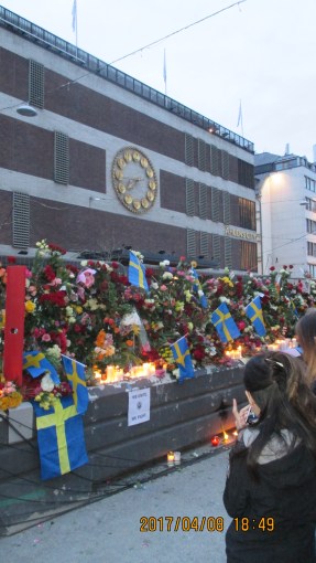 Åhlen's och avspäyrningar 2017 04 08 006